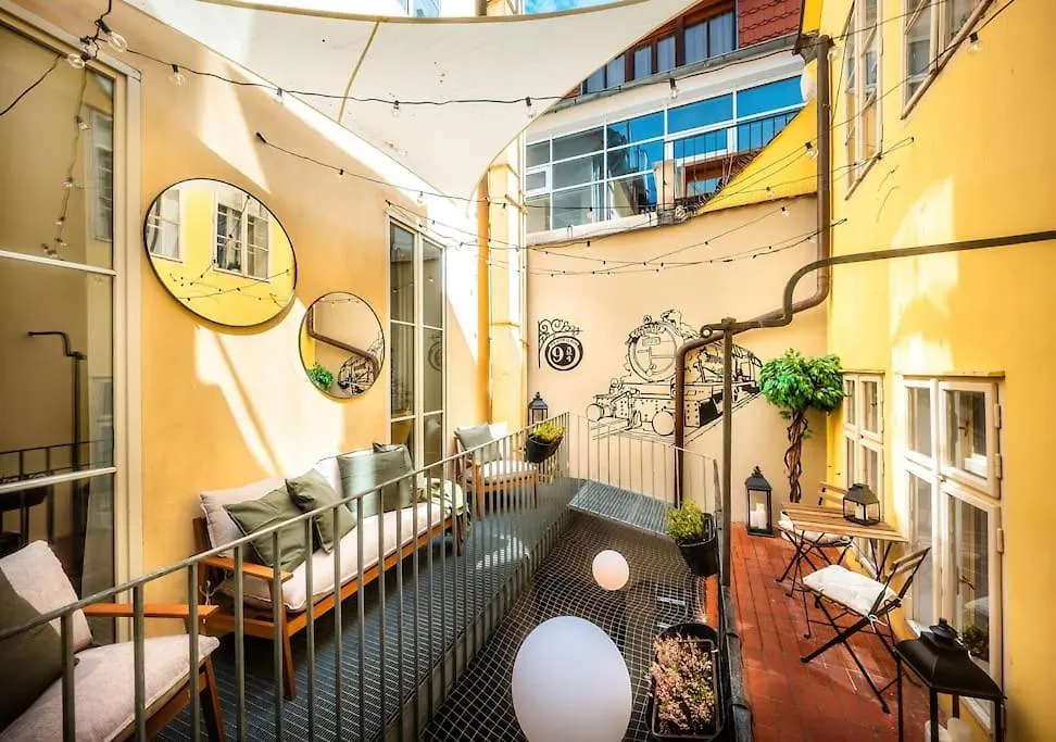 Appartamento 4Br & 2,5Bath Harry Potter Old Town And Great Patio Praga