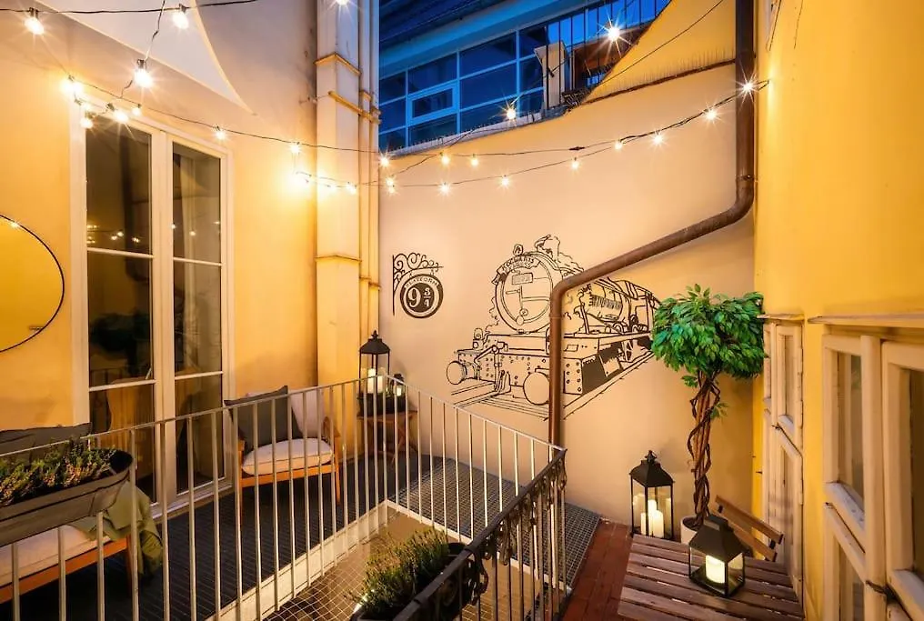 Appartamento 4Br & 2,5Bath Harry Potter Old Town And Great Patio Praga Repubblica Ceca
