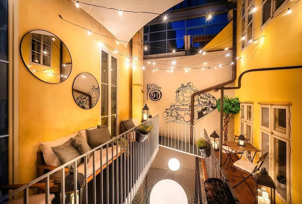 Apartament 4Br & 2,5Bath Harry Potter Old Town And Great Patio Praga